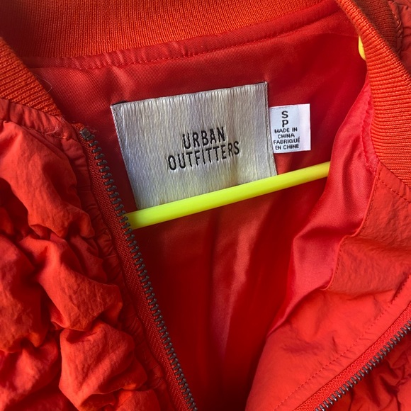 Urban Puffy Orange Jacket - Picture 6 of 6